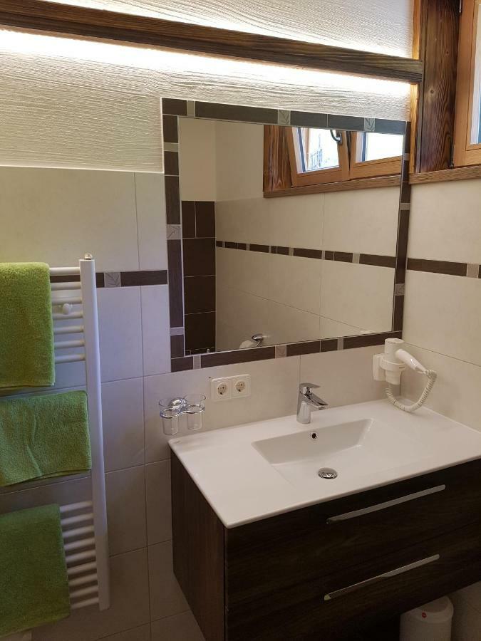 Hoamalm Apartment กรอสซาร์ล ภายนอก รูปภาพ